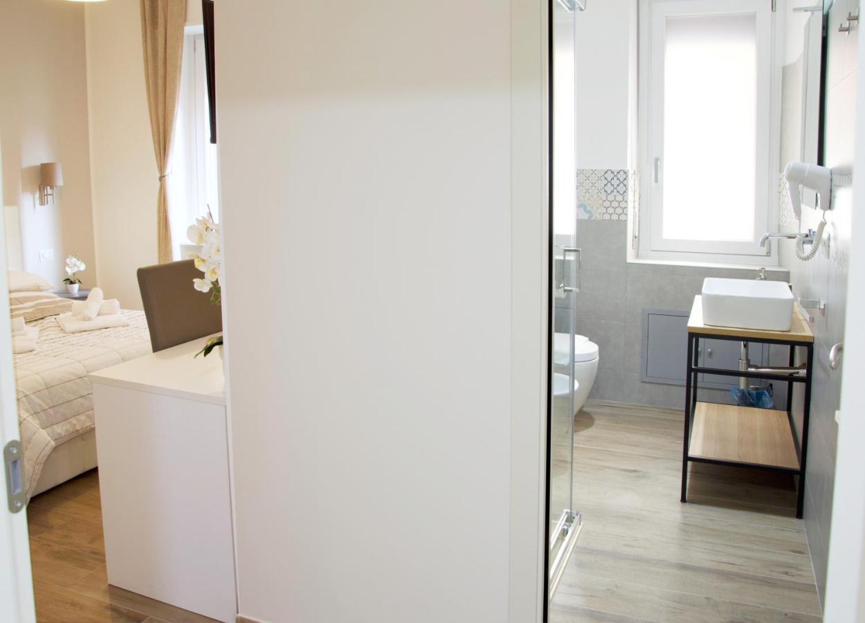 Minerva Rooms Pavia Kültér fotó